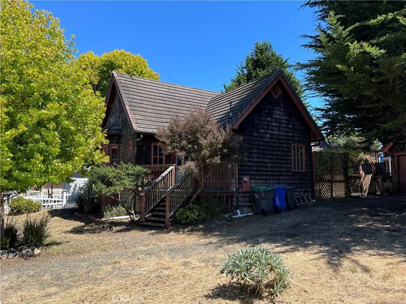 2936 Burton Drive, Cambria, CA 93428