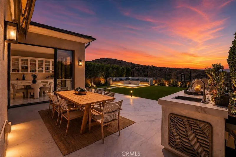 118 Tomahawk, Irvine, CA 92618
