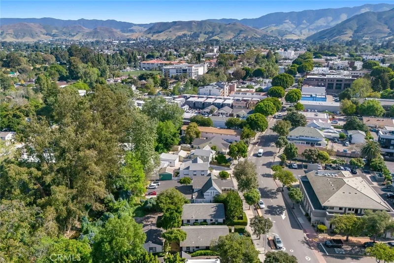 452 Higuera Street photo 2