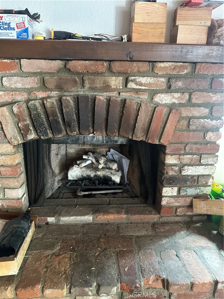 Interior 3