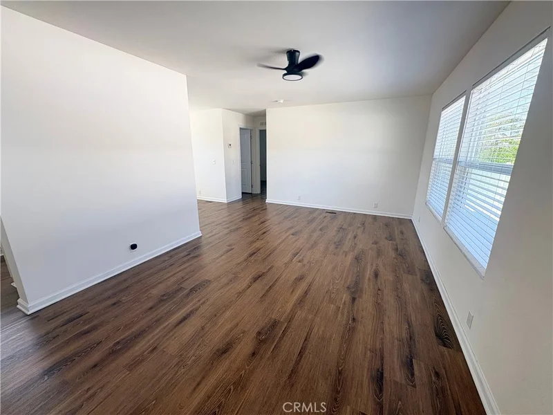 15356 Merrill 3 photo 2