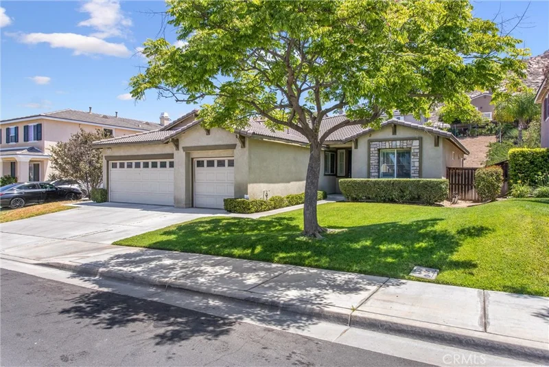 16796 Colt Way photo 2