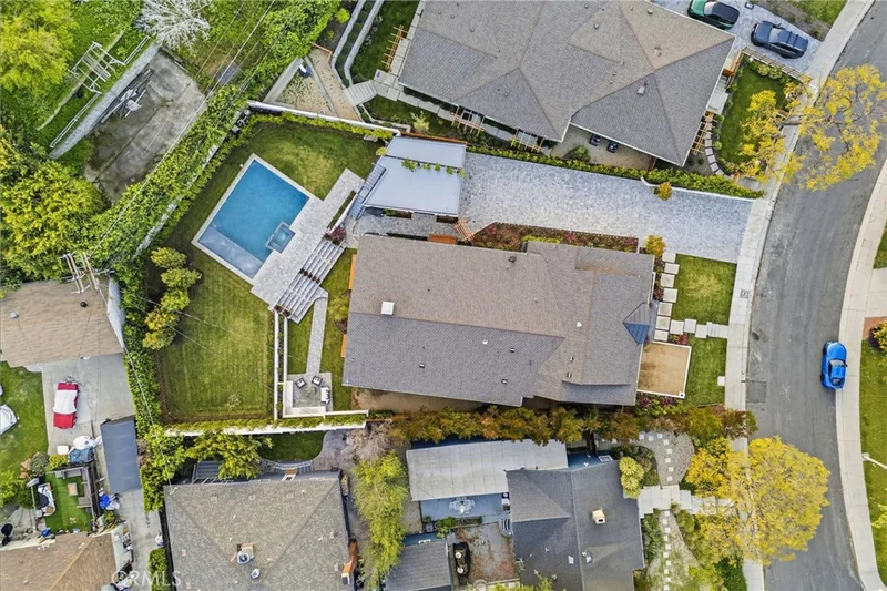 5110 Orange photo 2