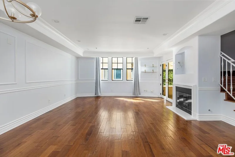 12026 Hoffman Street 302 photo 2