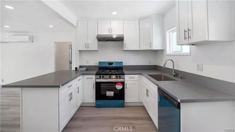 4249 Filhurst photo 2