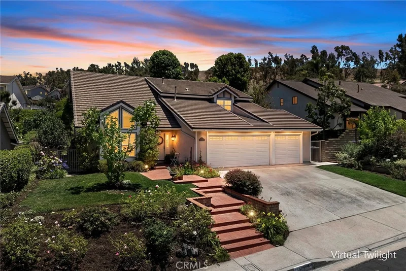 6632 E Leafwood Drive, Anaheim Hills, CA 92807