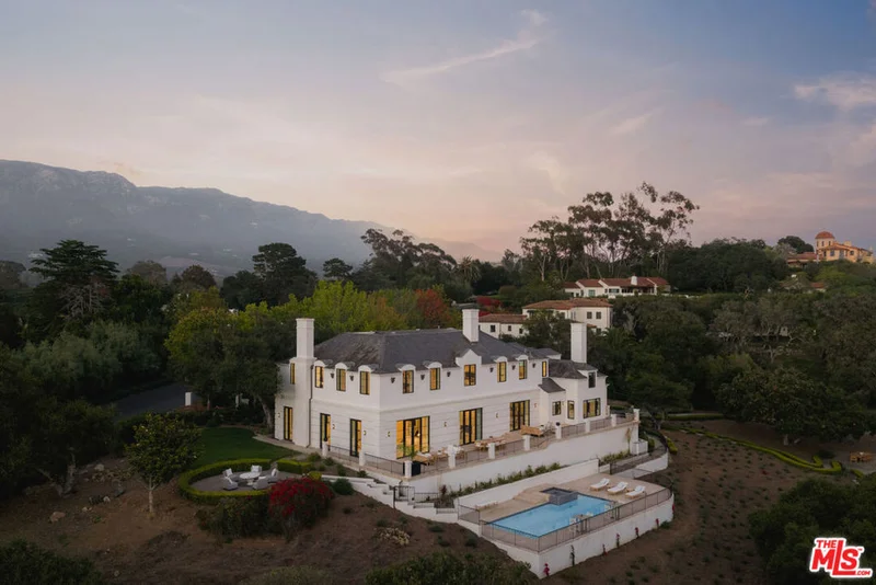 1925 Jelinda Drive