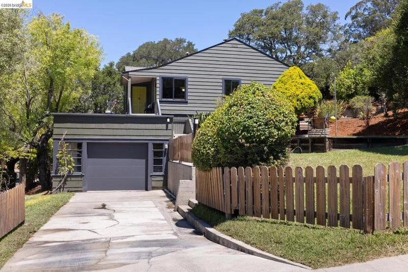 371 Rugby Ave, Berkeley, CA 94708