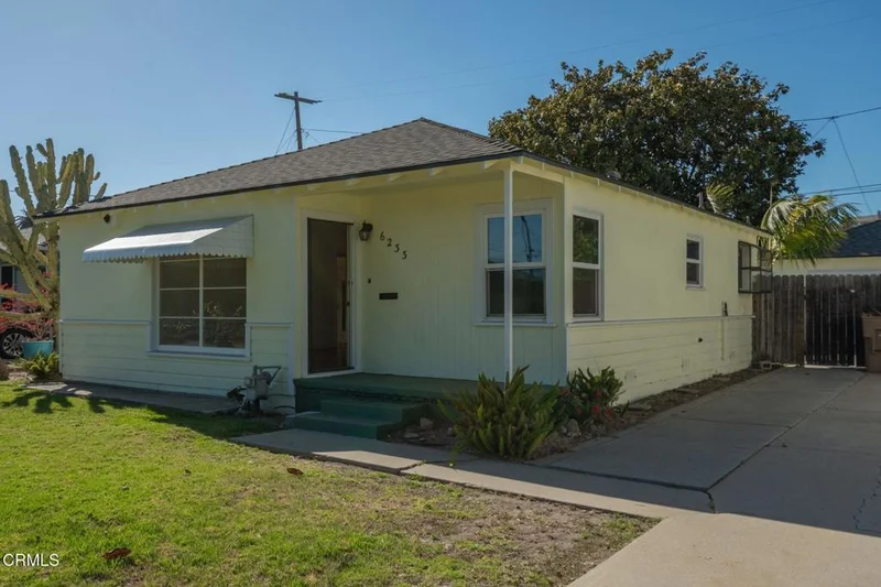 6233 Clara, Ventura, CA 93003