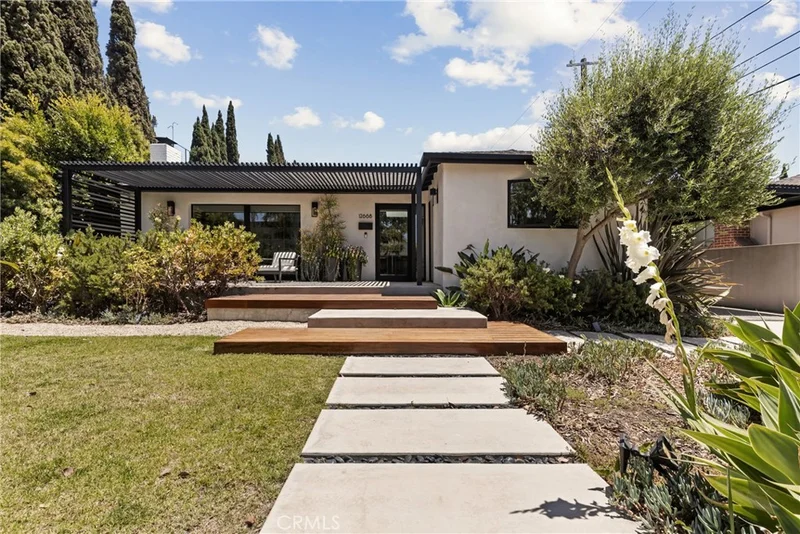 12668 Rose, Los Angeles, CA 90066