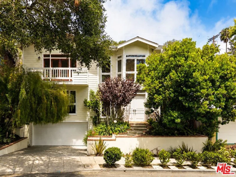 454 Sycamore Road