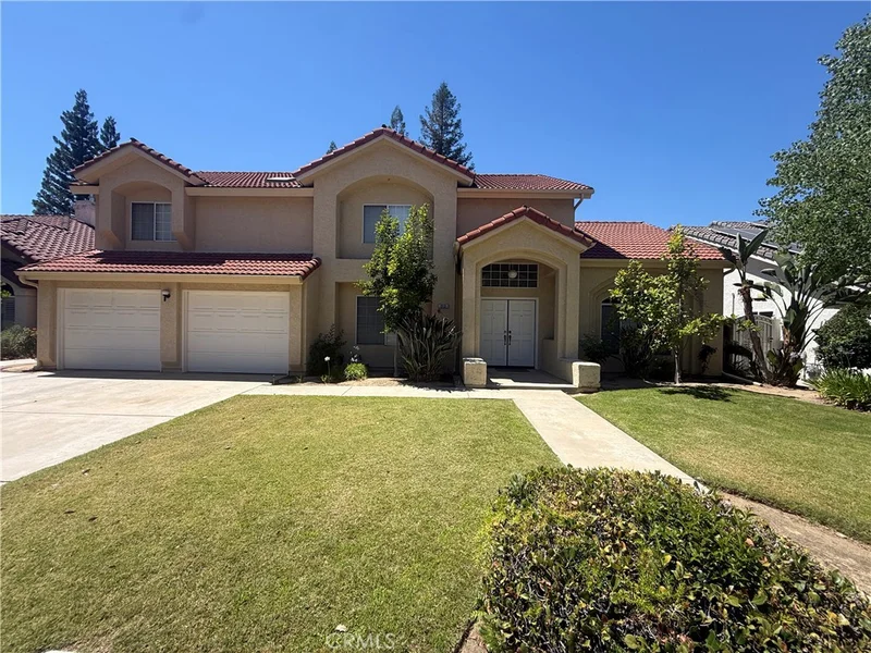 213 W Brier, Fresno, CA 93711