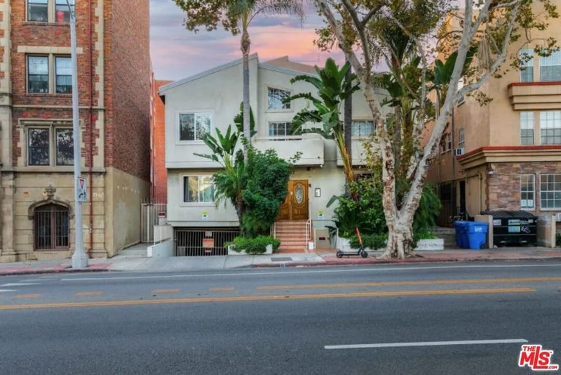 607 N Rossmore Avenue 205, Los Angeles, CA 90004