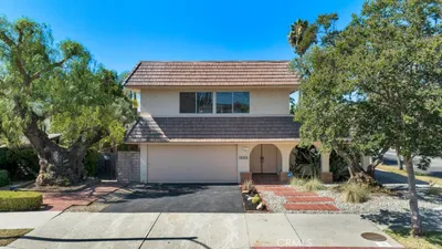 18201 Erwin Street
