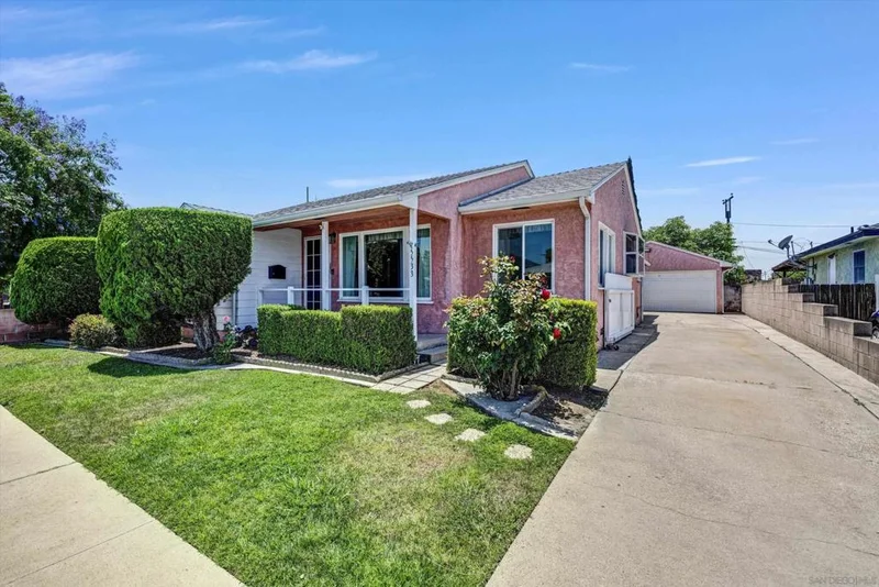 5533 Elgin Ave, San Diego, CA 92120