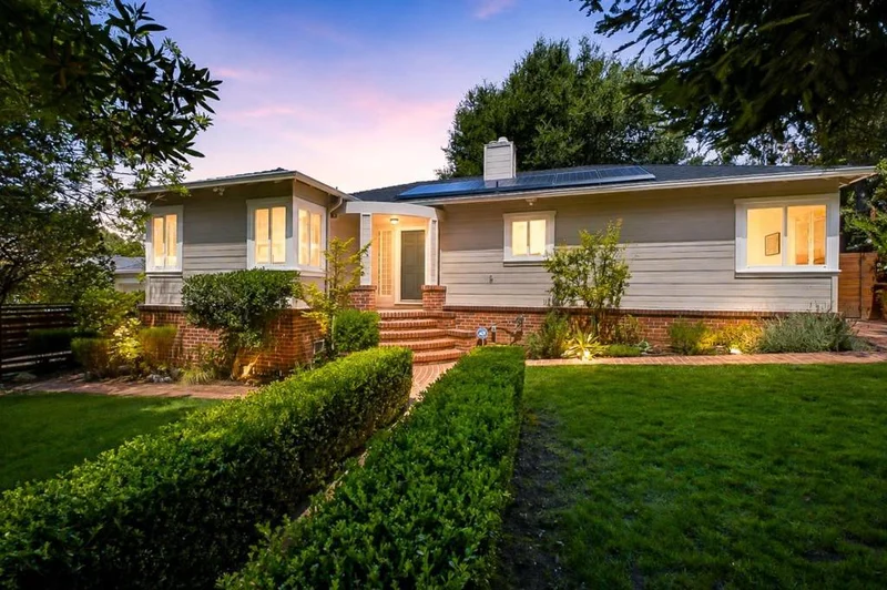 9858 Golf Links Road, Oakland, CA 94605