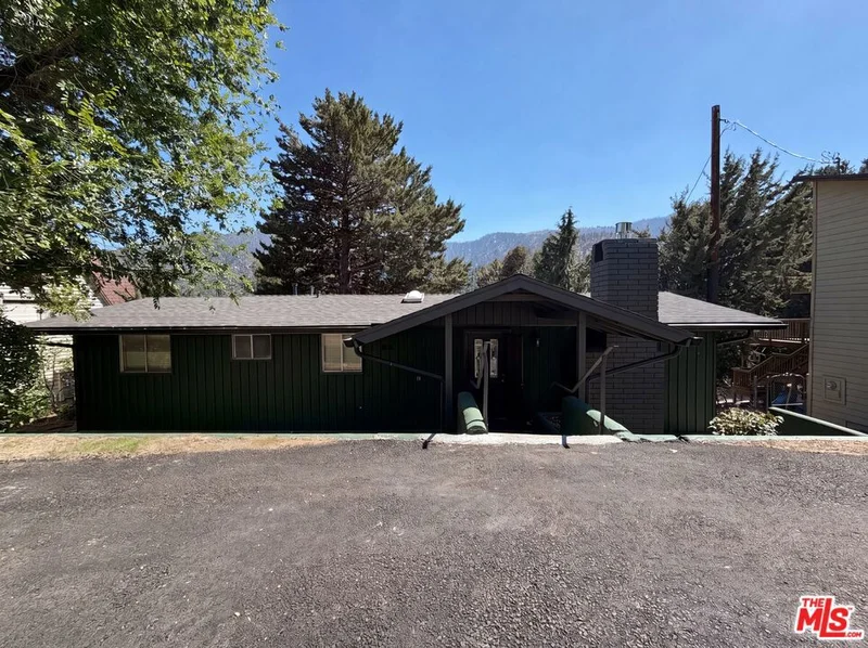 Photo 2 of 1145 Rivera Drive