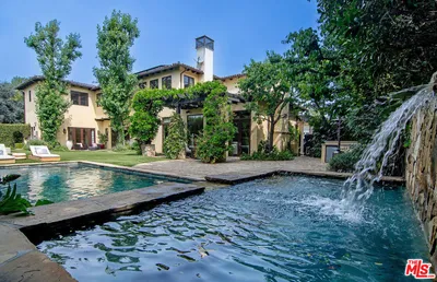 1221 Minorca Drive