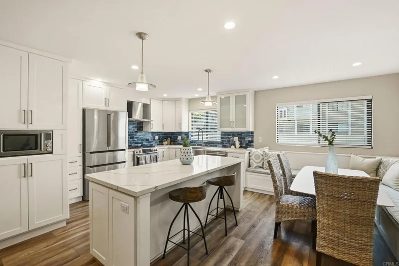 4046 Mahaila Avenue B, San Diego, CA 92122
