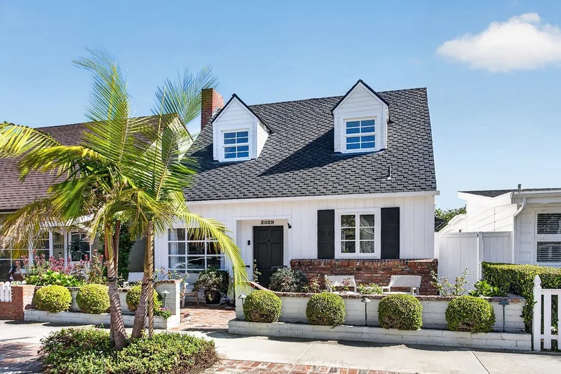 2029 Miramar Drive, Newport Beach, CA 92661