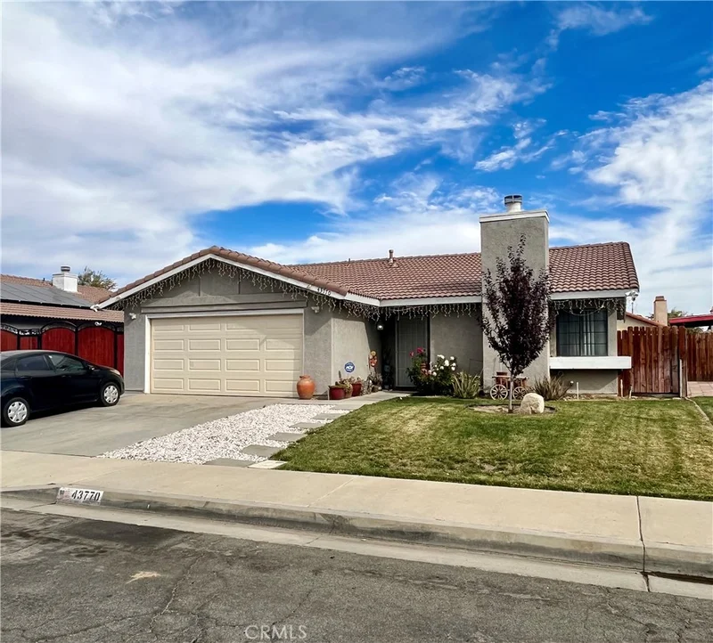 43770 Santa Rosa Circle