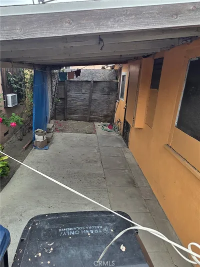 2401 E Hatchway Street photo 2