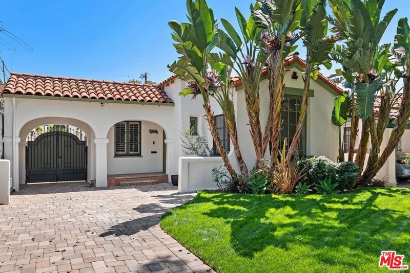 2030 Kelton Avenue, Los Angeles, CA 90025