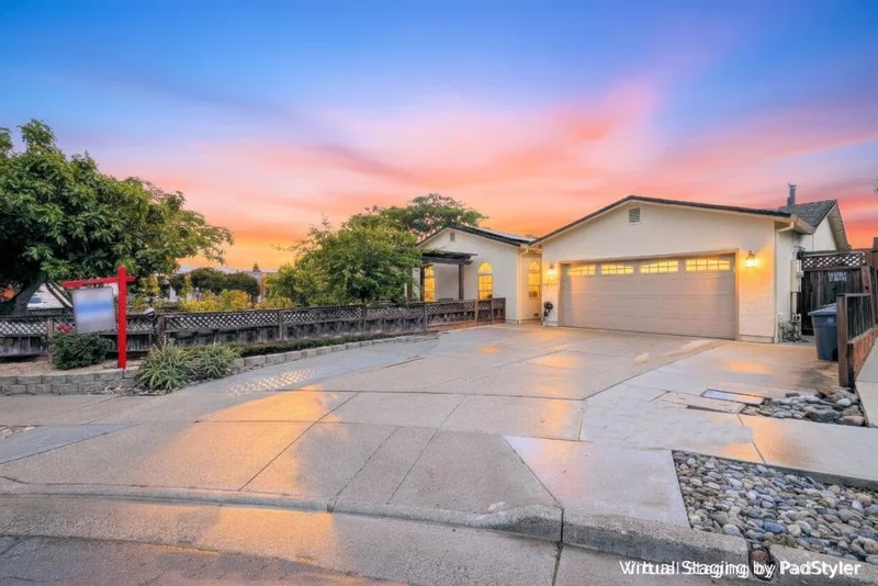 321 Via Loma, Morgan Hill, CA 95037