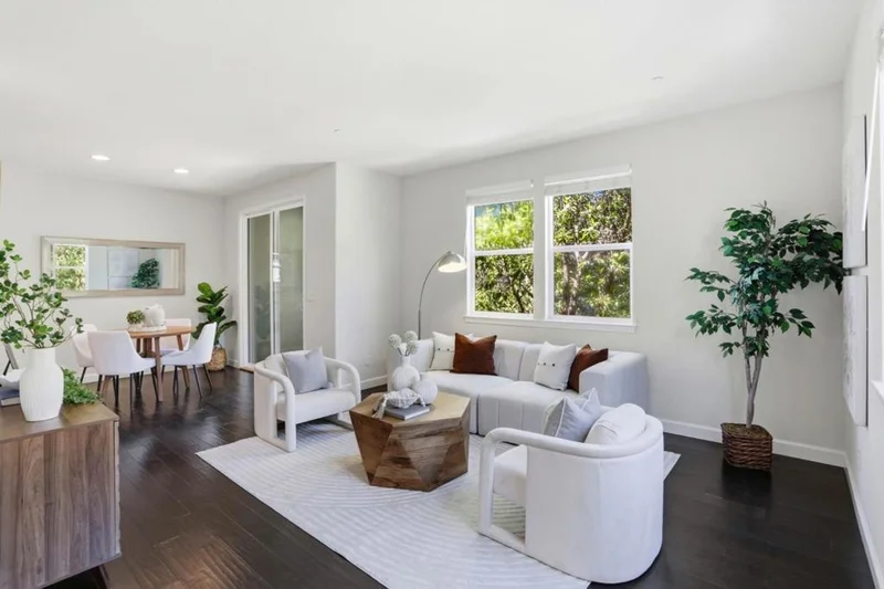 596 San Posadas Terrace 23
