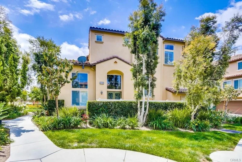 392 W Linden Drive, Orange, CA 92865
