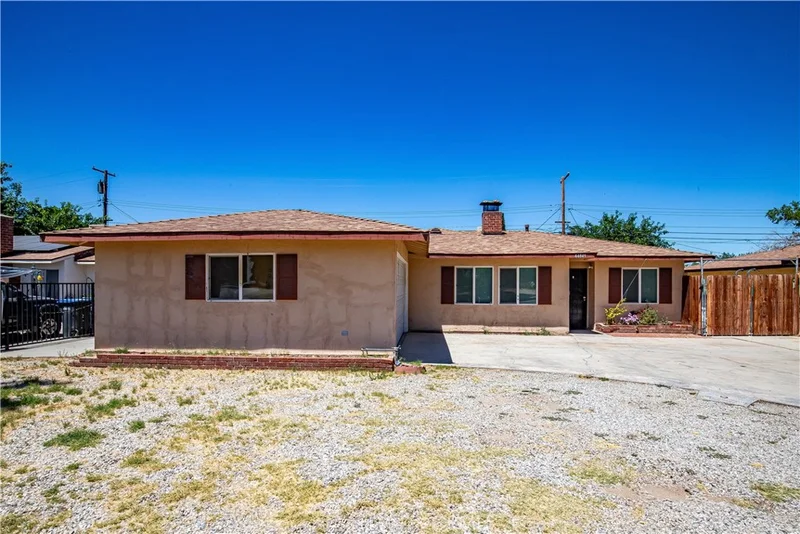 44841 5th E