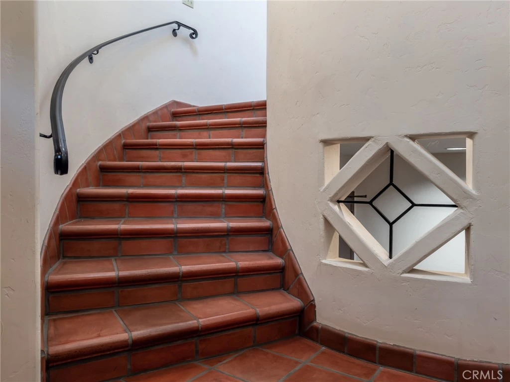 Interior 2