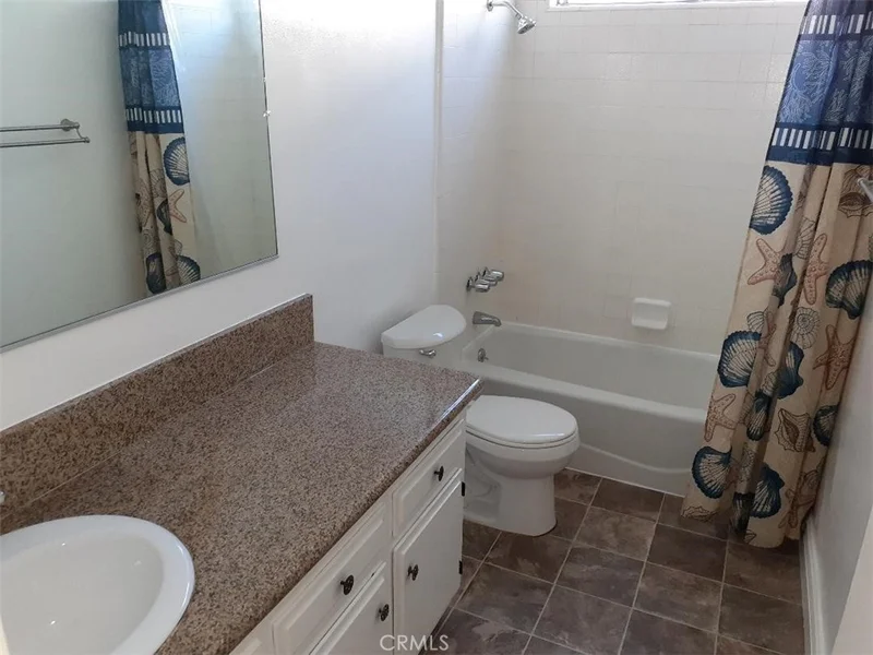 15414 Larch photo 2