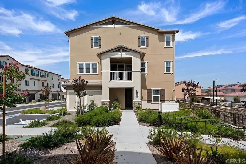 8654 Amherst