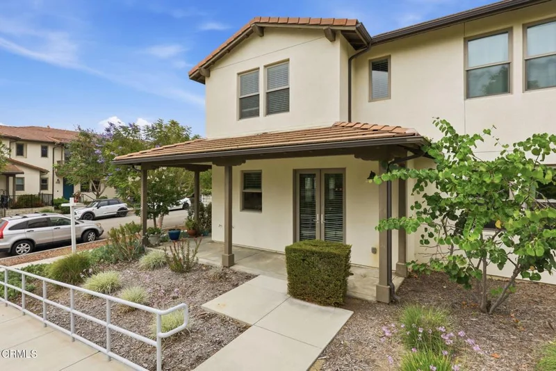 Photo 2 of 283 Los Altos Walk
