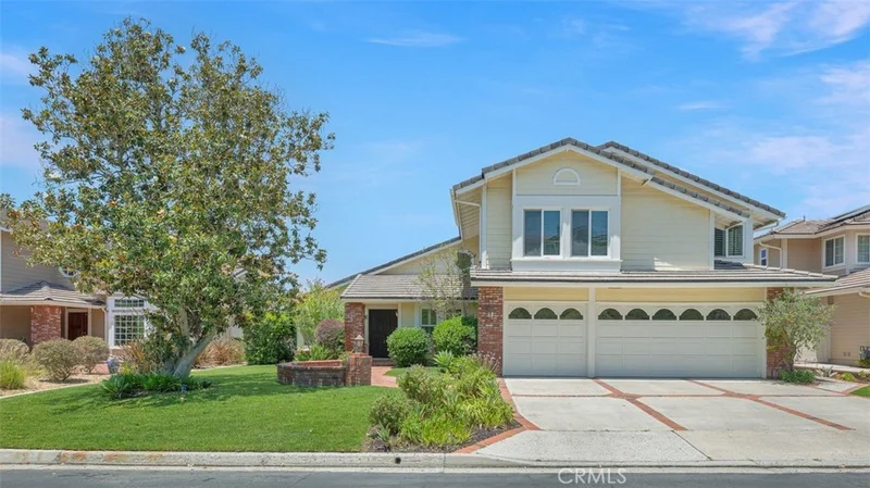 11 Pinewood Drive photo 2