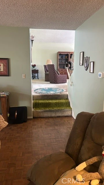 Interior 4