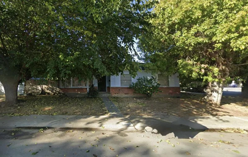 975 Princess Anne Drive