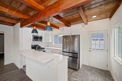 913 Sequoia Drive