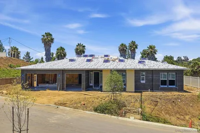 1748 Ishihara Rd photo 2