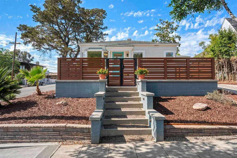 3506 Juniper Street