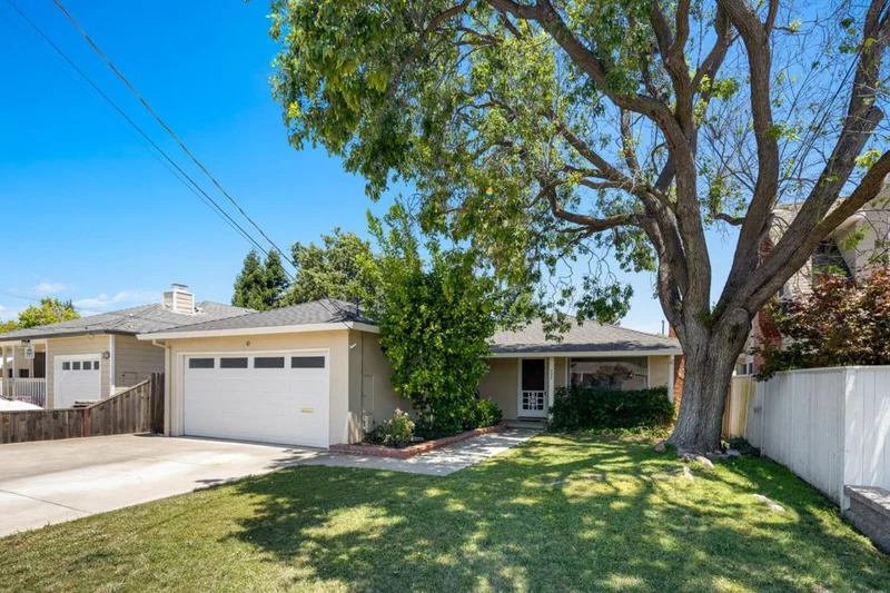 427 Topaz Street, Redwood City, CA 94062