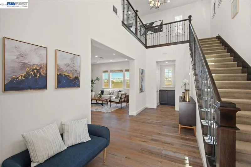 Photo 2 of 764 Roseum Ct