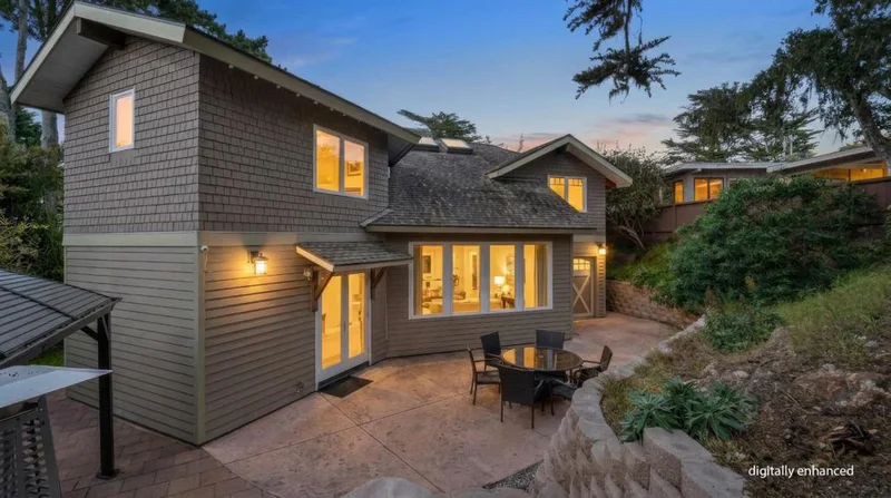 957 Syida Drive