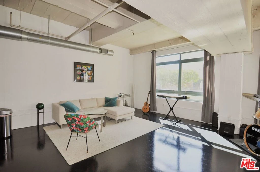Interior 1