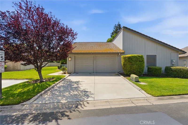 1698 W Tollhouse Lane N, Clovis, CA 93611