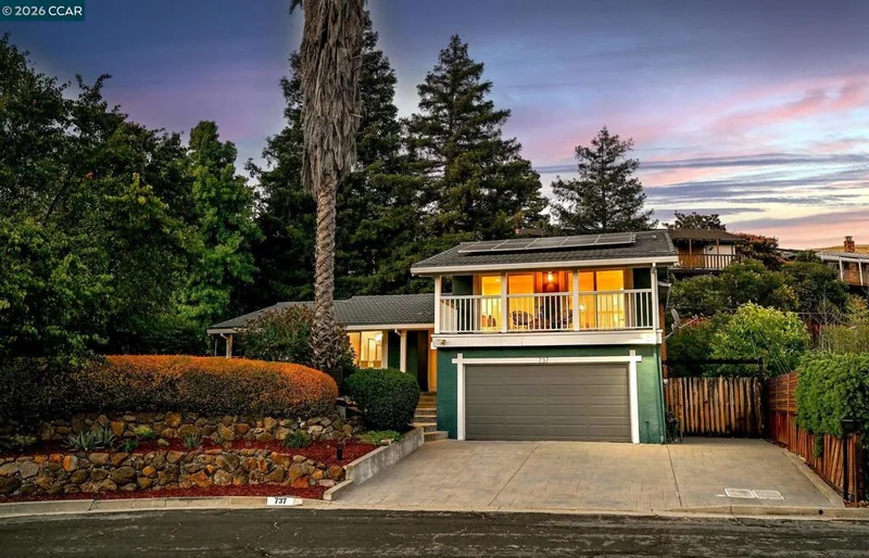 737 Sunflower Ct, Concord, CA 94518
