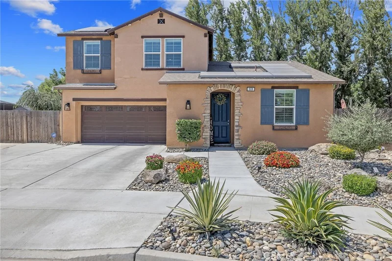 908 Tuscany Court, Lemoore, CA 93245