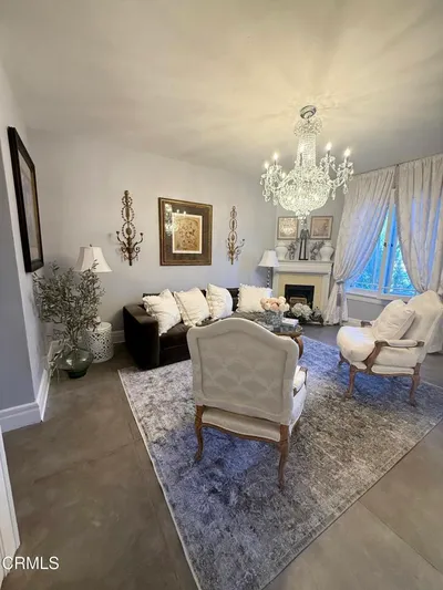99 S Raymond Avenue 206 photo 2