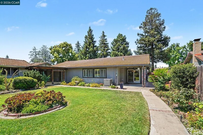 2356 Golden Bear Circle